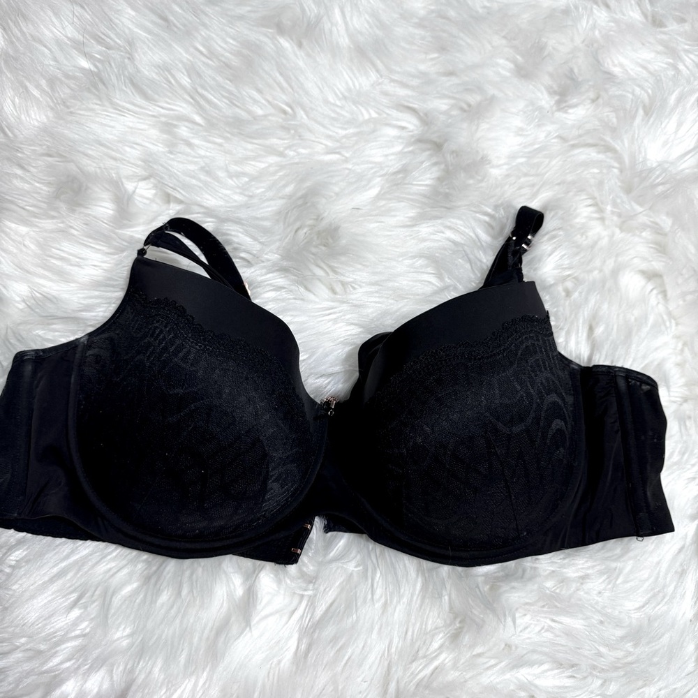 Ashley Graham black‎ lace bra size 44E